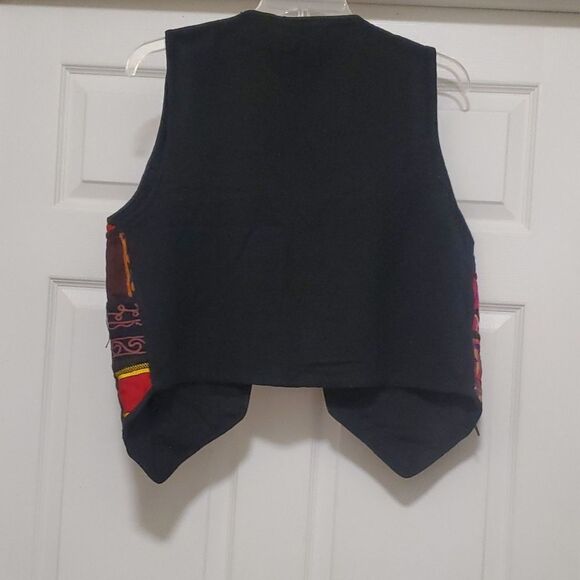 Angelica multi color vest - Picture 2 of 7